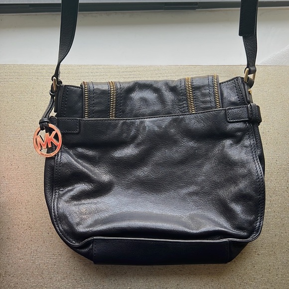 Michael Kors Women's Crossbody Dark Navy - Picture 2 of 4